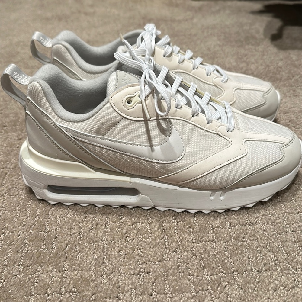 White Nike Air Max Dawn Women’s Shoes